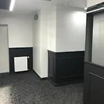 Space In Centrum Apartman